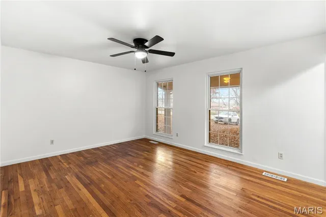 $219,900 | 11795 Old Halls Ferry Road, Florissant, MO 63033