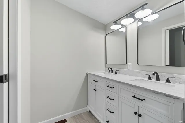 $314,900 | 2881 West 150 South, Warsaw, IN 46580