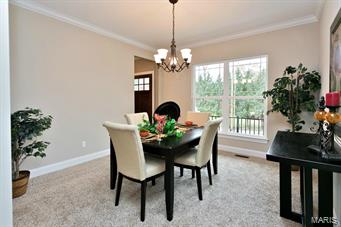 976 Grupp Road Des Peres, MO 63131 - Photo 8 of 35 Gallery Image 8