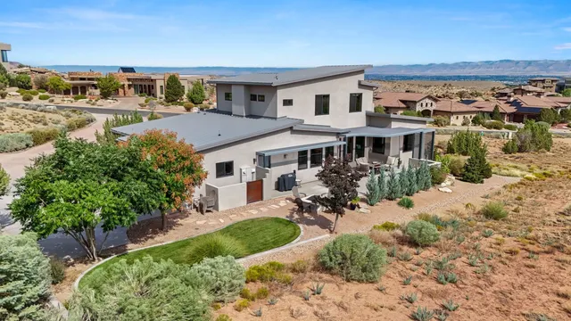 $1,325,000 | 340 West Ridges Boulevard, Grand Junction, CO 81507