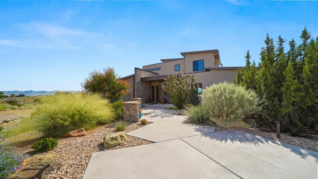$1,325,000 | 340 West Ridges Boulevard, Grand Junction, CO 81507