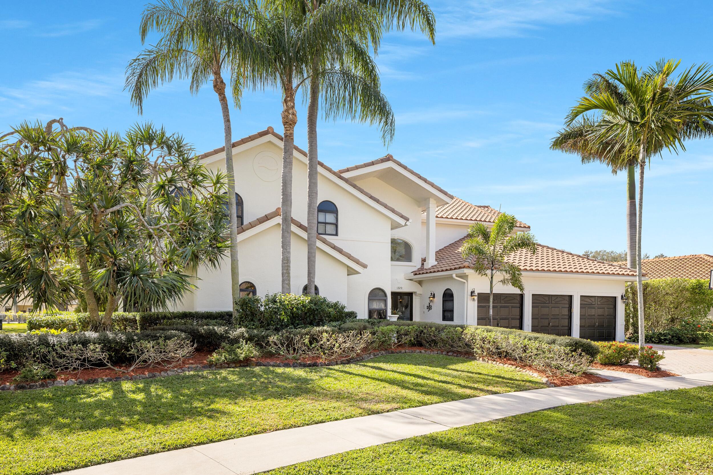 1320 Southwest 19th Avenue Boca Raton, FL 33486 - Photo 26 of 71 Front 4