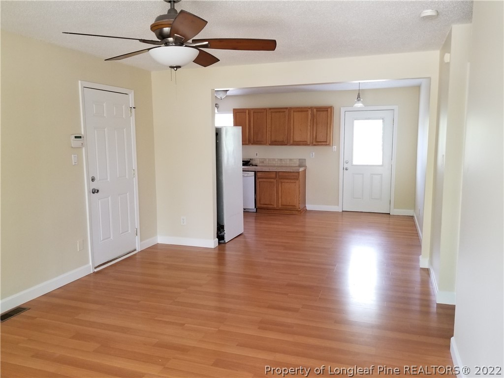 5728 Sagamore Road Hope Mills, NC 28348 - Photo 6 of 22 Gallery Image 6