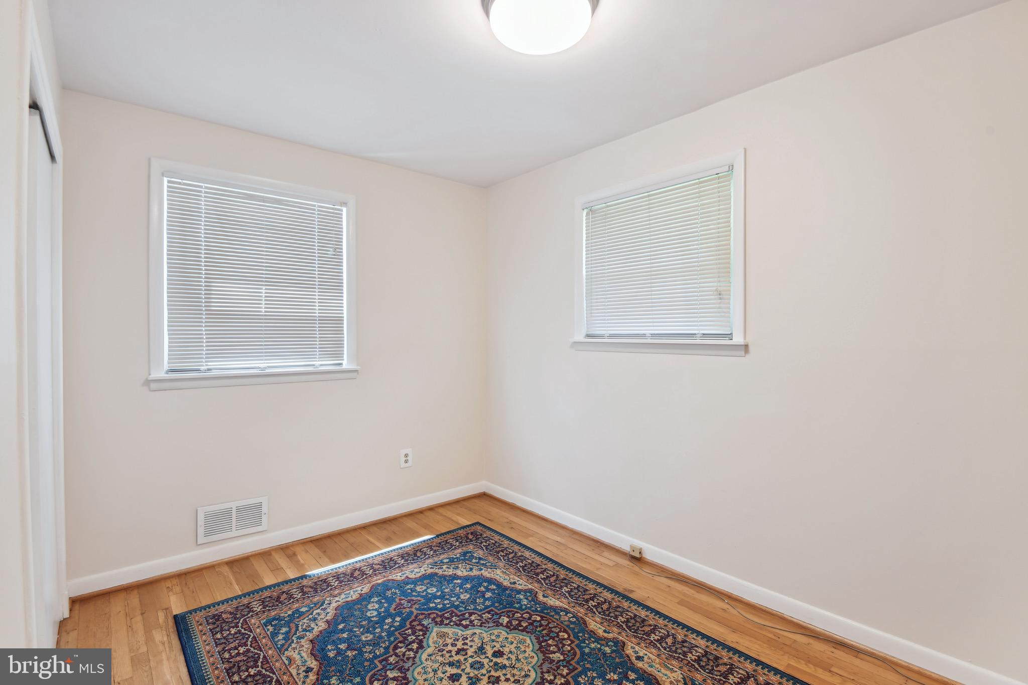 1005 Laredo Road Silver Spring, MD 20901 - Photo 10 of 21 Main level BR