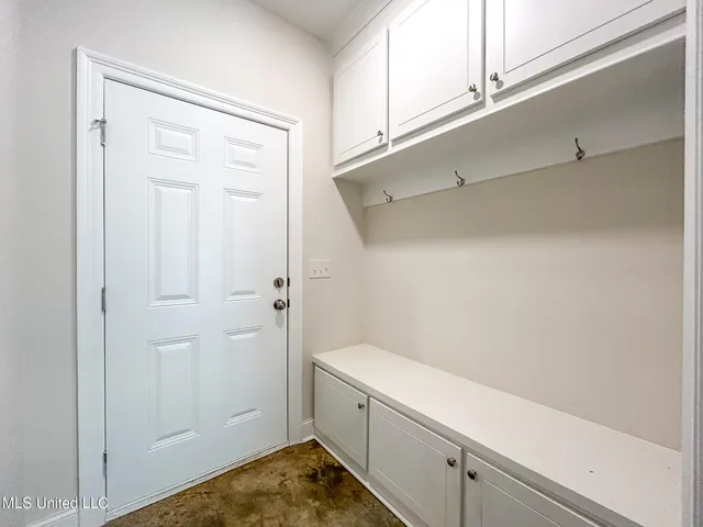 $288,400 | 958 Riverside Lane, Pearl, MS 39208