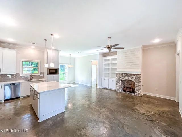 $288,400 | 958 Riverside Lane, Pearl, MS 39208