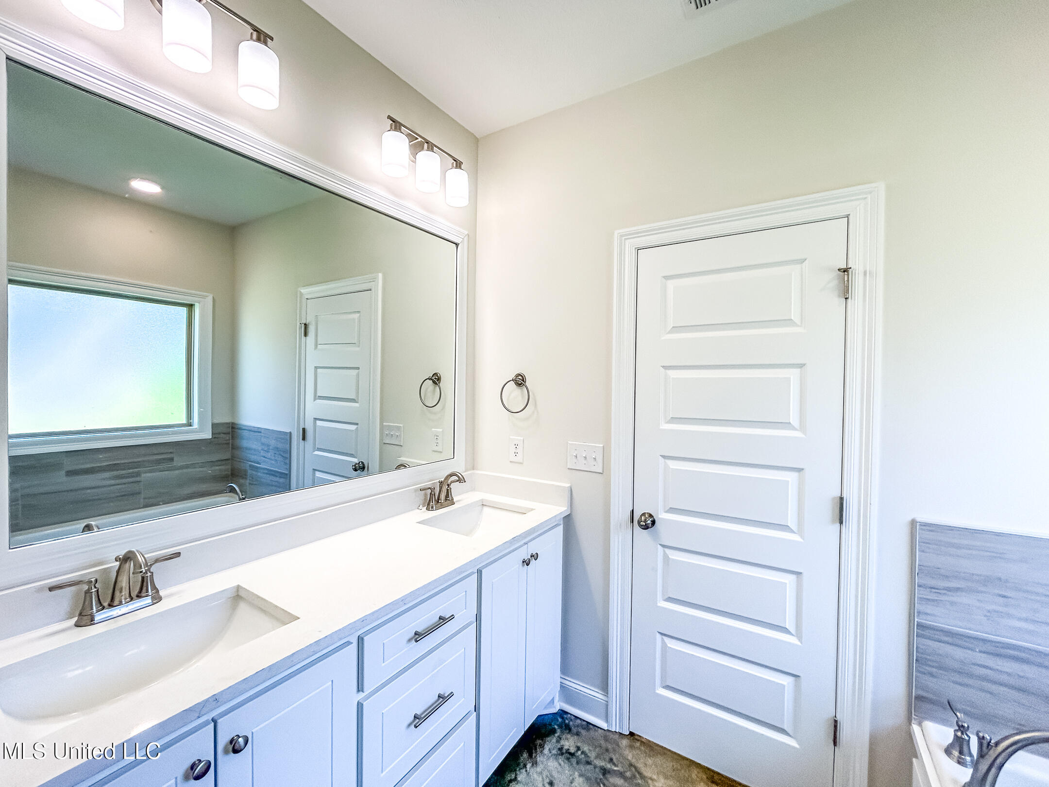 958 Riverside Lane Pearl, MS 39208 - Photo 8 of 18 958 Riverside Ln_Lot 101-8