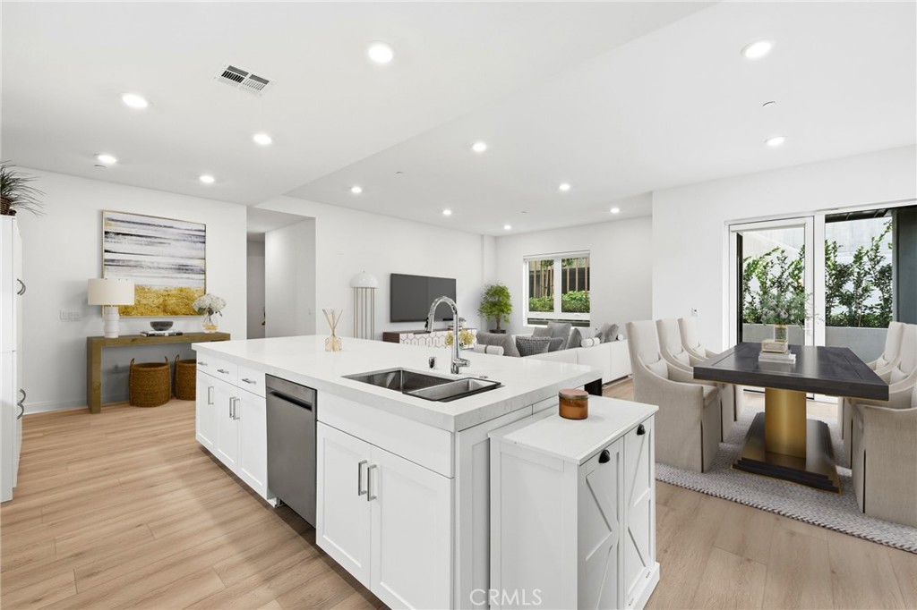 3101 Rivington Irvine, CA 92612 - Photo 3 of 29