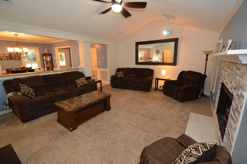 110 Hampton Way Perry, GA 31069 - Photo 11 of 73 Gallery Image 11