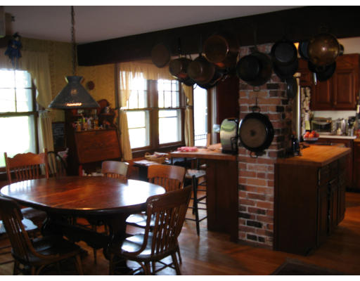 660 Monson Road Wilbraham, MA 01095 - Photo 15 of 19 Gallery Image 15
