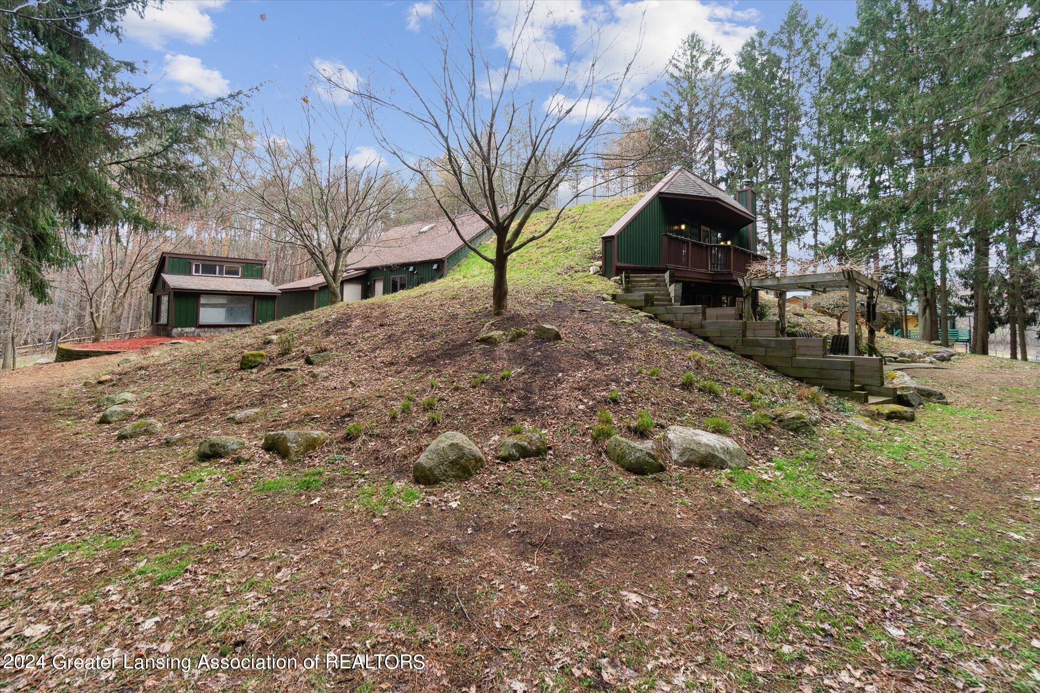 12684 Upton Road Bath, MI 48808 - Photo 44 of 68 44-12684-Upton-Rd-Bath-Twp-MI-48808-Wind