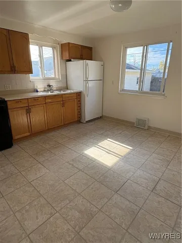 $1,600 | 12 Alcona Avenue, Unit A, Amherst, NY 14226