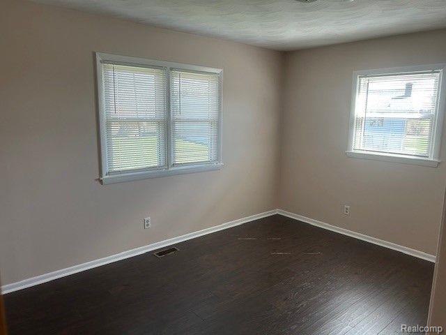 8233 West Iosco Road Fowlerville, MI 48836 - Photo 10 of 16