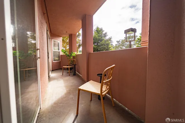 $718,000 | 3855 Carter Drive, Unit 101, South San Francisco, CA 94080