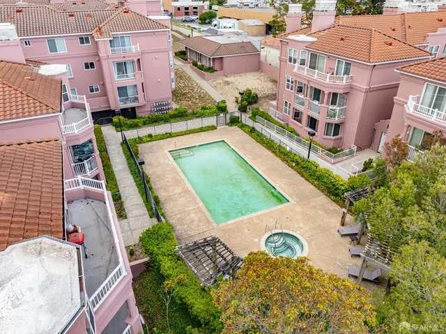 $718,000 | 3855 Carter Drive, Unit 101, South San Francisco, CA 94080
