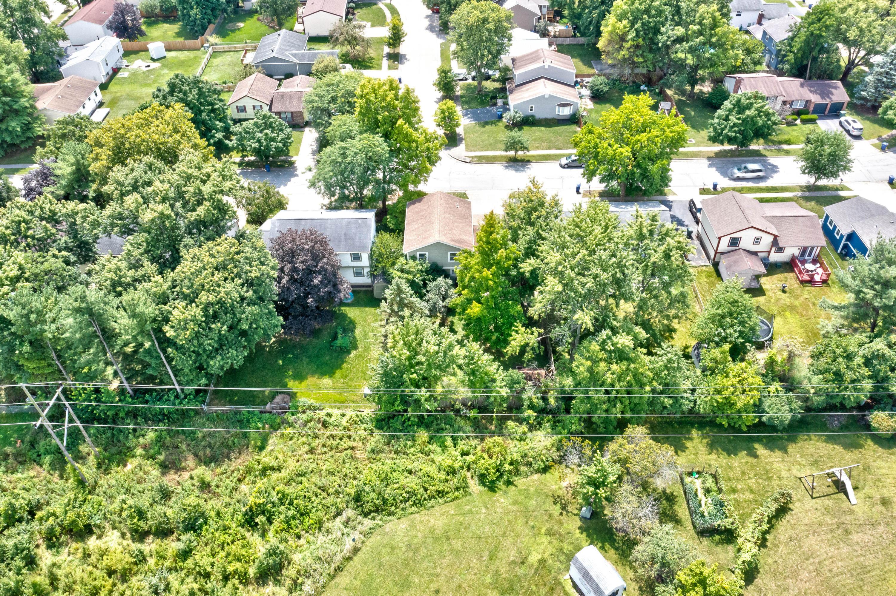 1944 Wolverhampton Road Powell, OH 43065 - Photo 44 of 44 Aerial Views