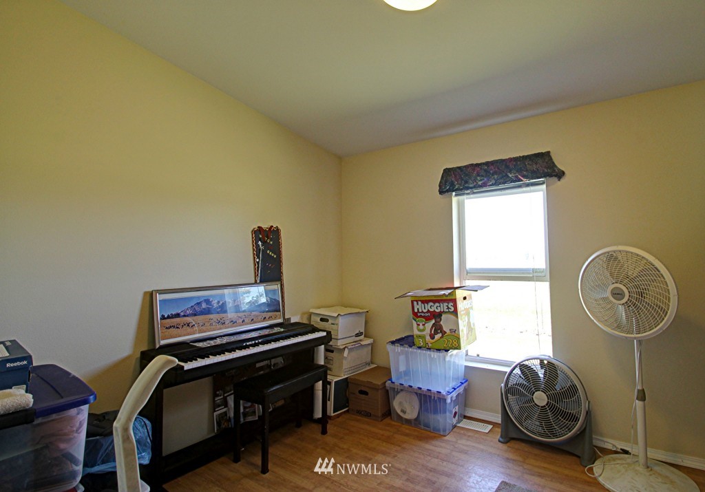 17551 Bennett Road Mount Vernon, WA 98273 - Photo 11 of 25