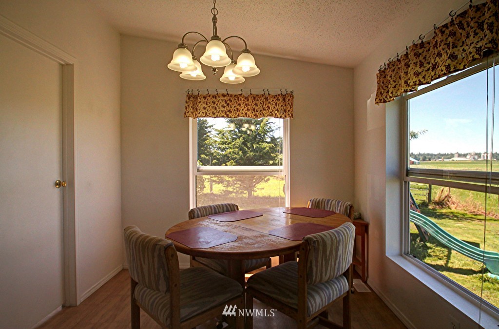 17551 Bennett Road Mount Vernon, WA 98273 - Photo 4 of 25