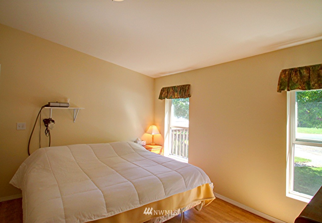 17551 Bennett Road Mount Vernon, WA 98273 - Photo 7 of 25