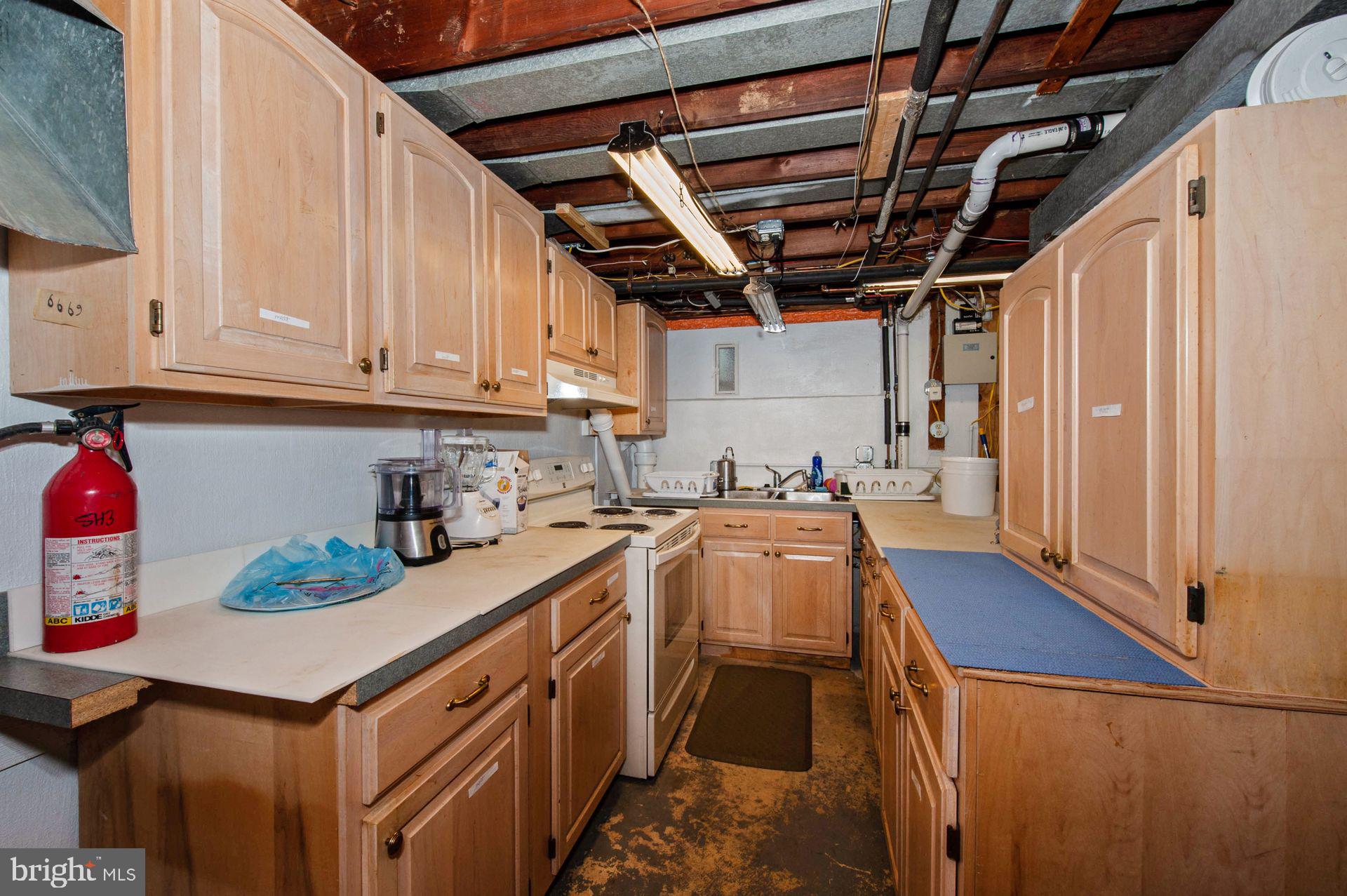 7507 Labyrinth Road Baltimore, MD 21208 - Photo 19 of 23