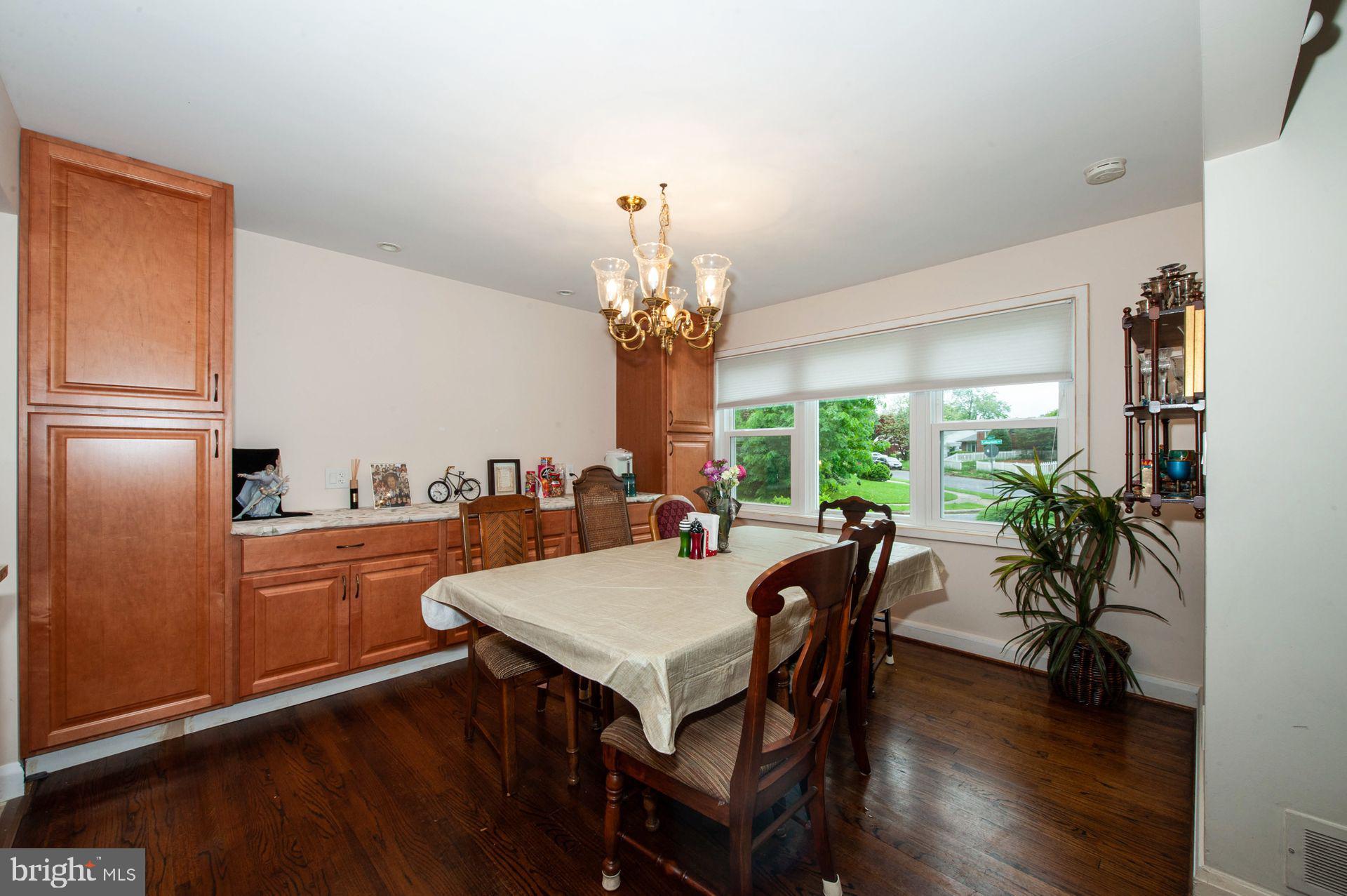 7507 Labyrinth Road Baltimore, MD 21208 - Photo 5 of 23