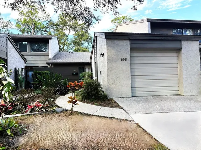 $279,000 | 608 Woodridge Drive, Fern Park, FL 32730