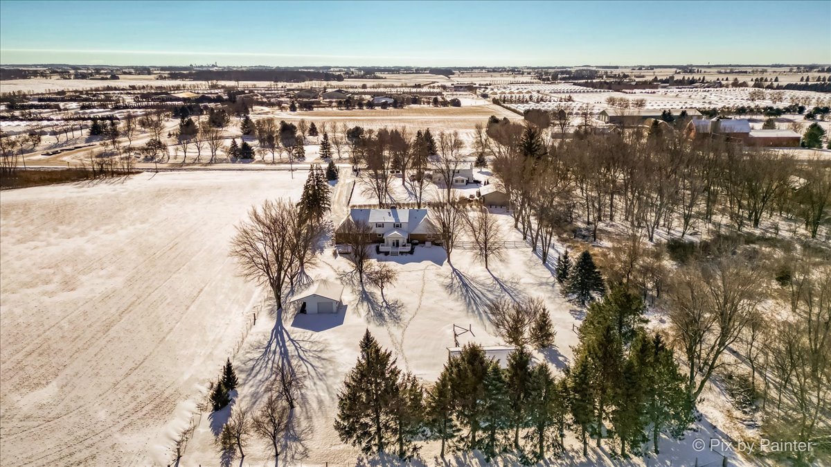 64 48w916 Il Route Maple Park, IL 60151 - Photo 54 of 62 an aerial view of multiple house