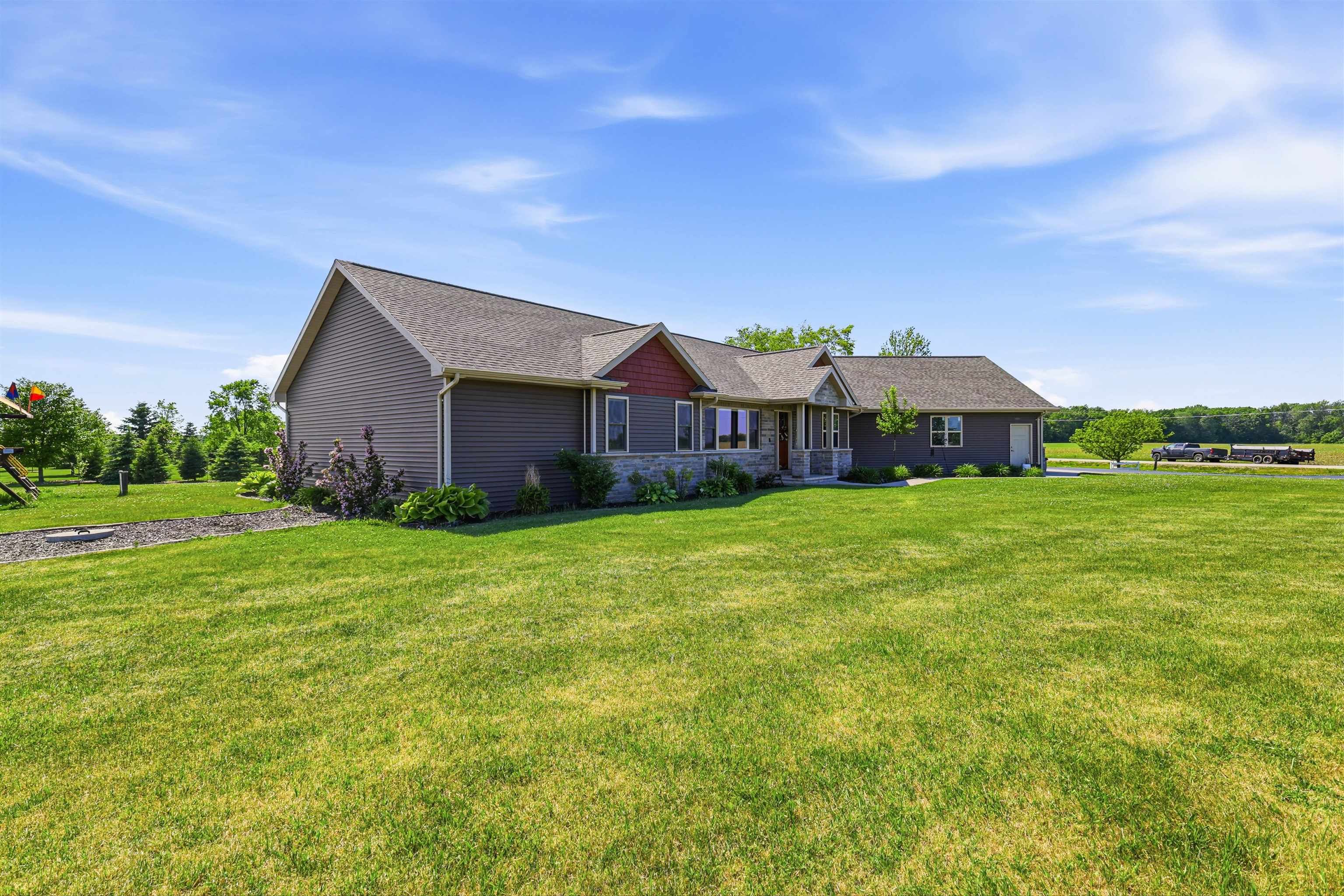 W2111 Lau Road Freedom, WI 54130 - Photo 34 of 36