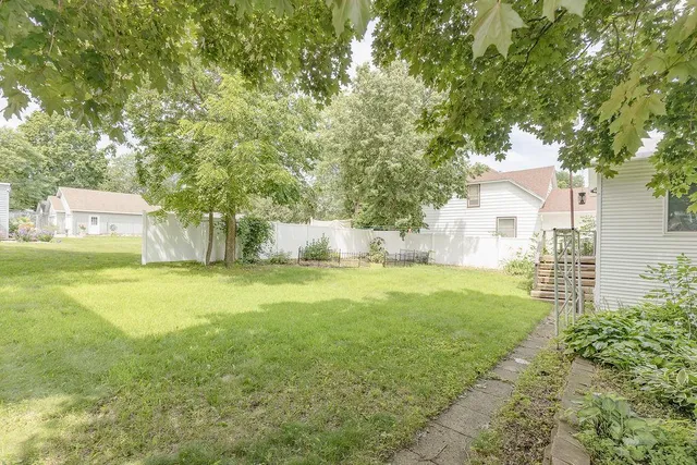 $155,000 | 902 White Street, Jackson, MN 56143