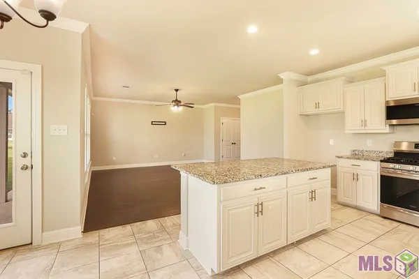 $304,999 | 4757 Bayou Plantation Drive, Addis, LA 70710