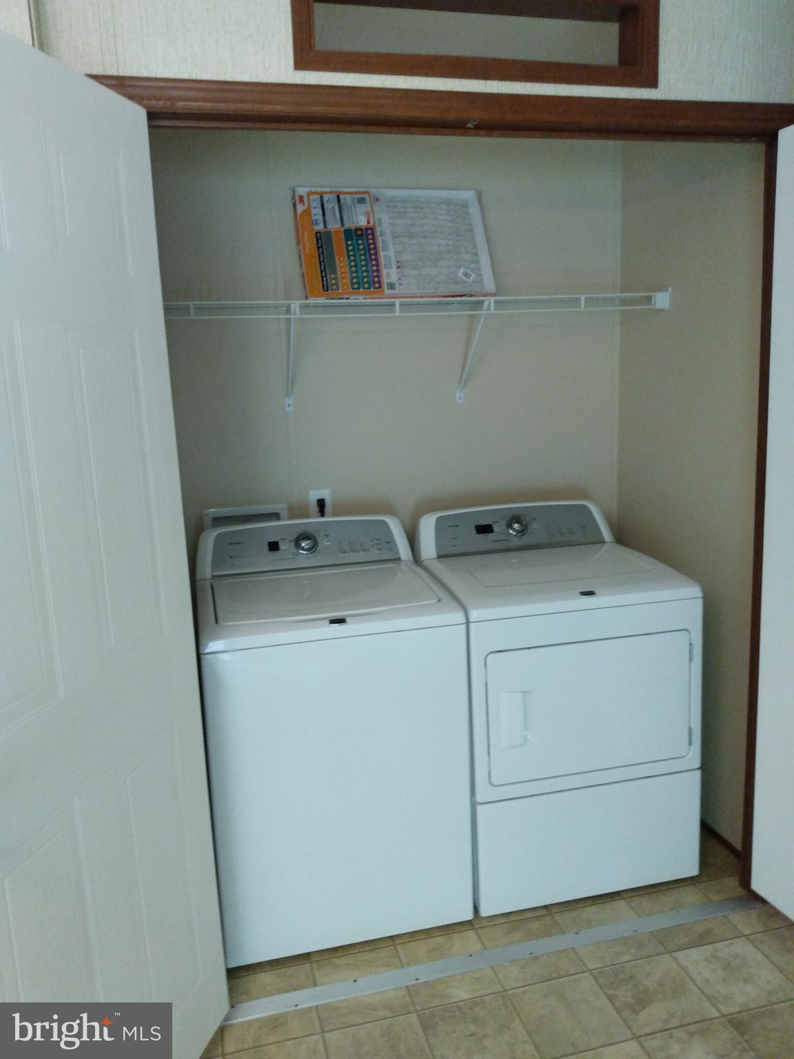 1713 Hoffmaster Road Knoxville, MD 21758 - Photo 10 of 13 Laundry