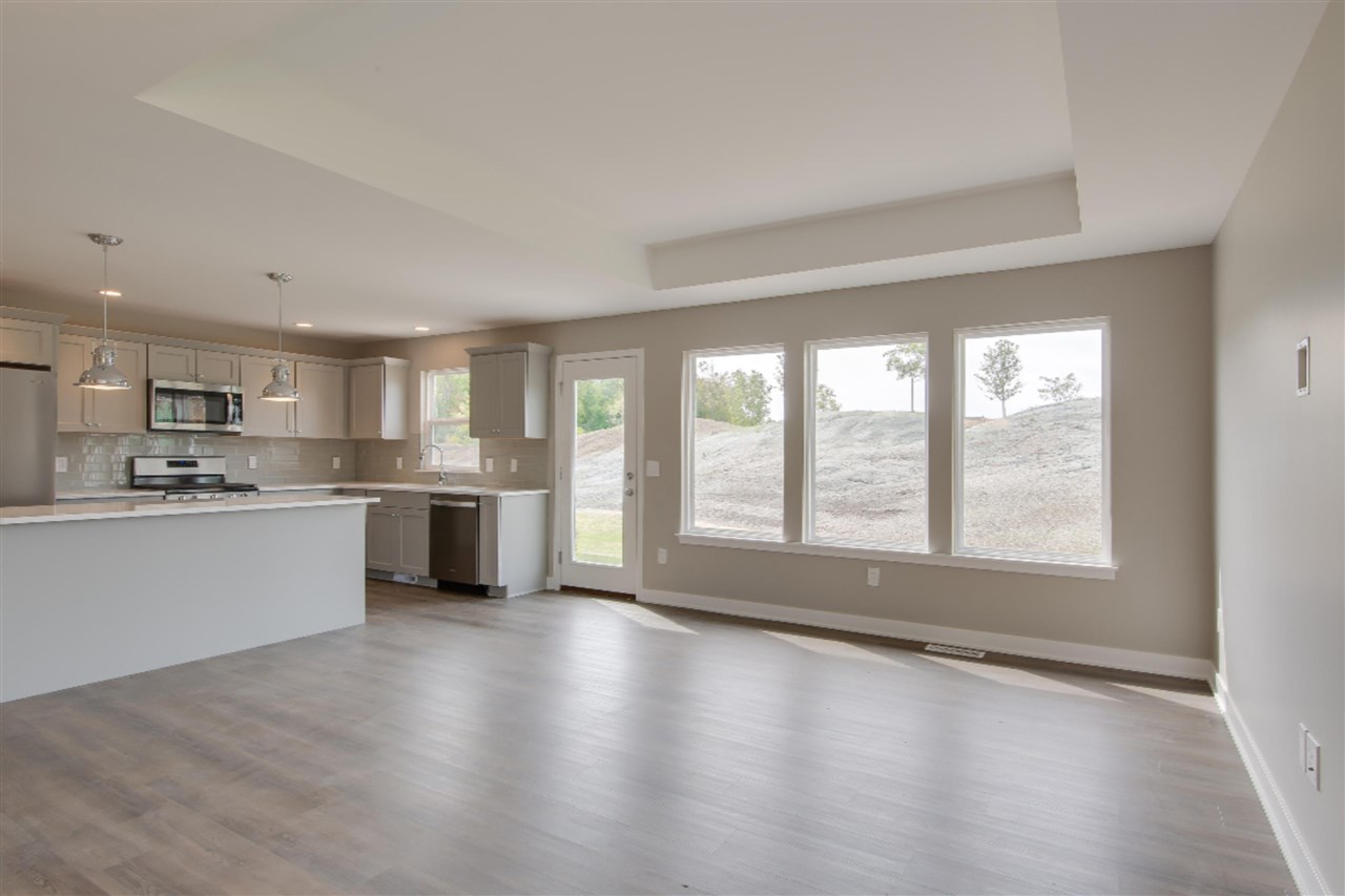 3883 Wetherington Point Kalamazoo, MI 49009 - Photo 14 of 52