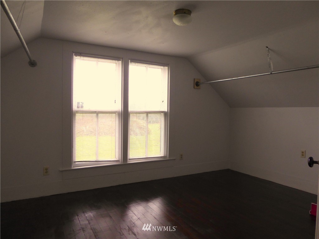 930 West Badger Road Lynden, WA 98264 - Photo 12 of 22