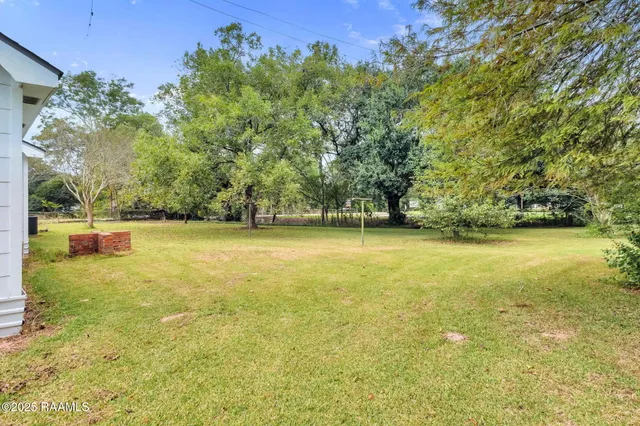 $315,000 | 768 Highway 31, Arnaudville, LA 70512