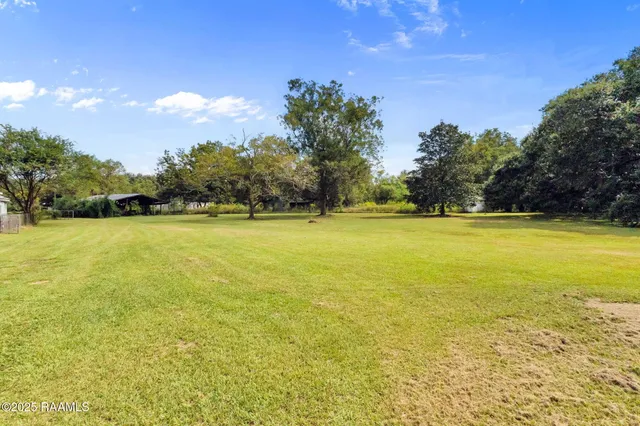 $315,000 | 768 Highway 31, Arnaudville, LA 70512