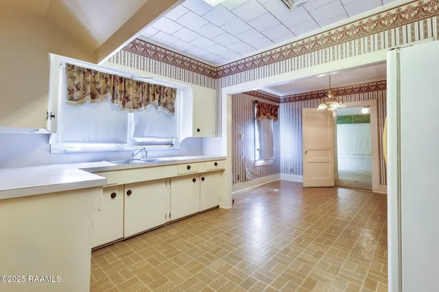 $315,000 | 768 Highway 31, Arnaudville, LA 70512