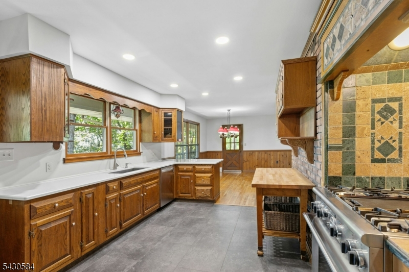 783 Long Hill Road Gillette, NJ 07933 - Photo 18 of 43