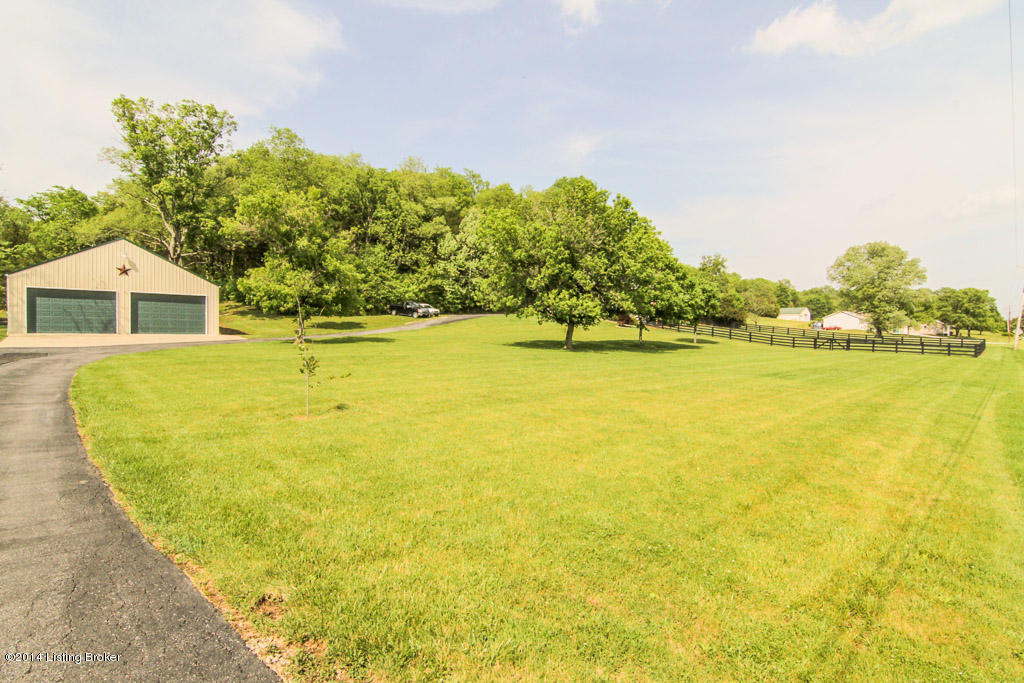 10239 Back Run Road Louisville, KY 40299 - Photo 5 of 64 0005