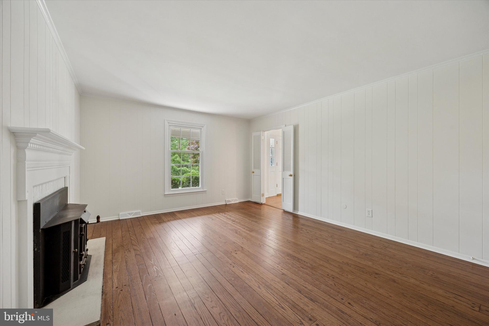 303 Plymouth Road Ambler, PA 19002 - Photo 3 of 39 Gallery Image 3