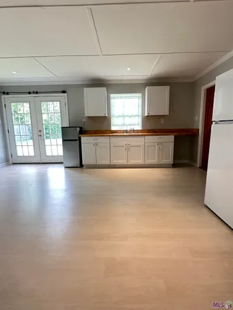 $1,000 | 376 Croydon Avenue, Unit B, Baton Rouge, LA 70806