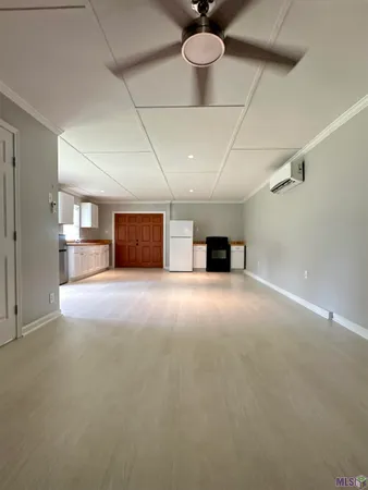 $1,000 | 376 Croydon Avenue, Unit B, Baton Rouge, LA 70806