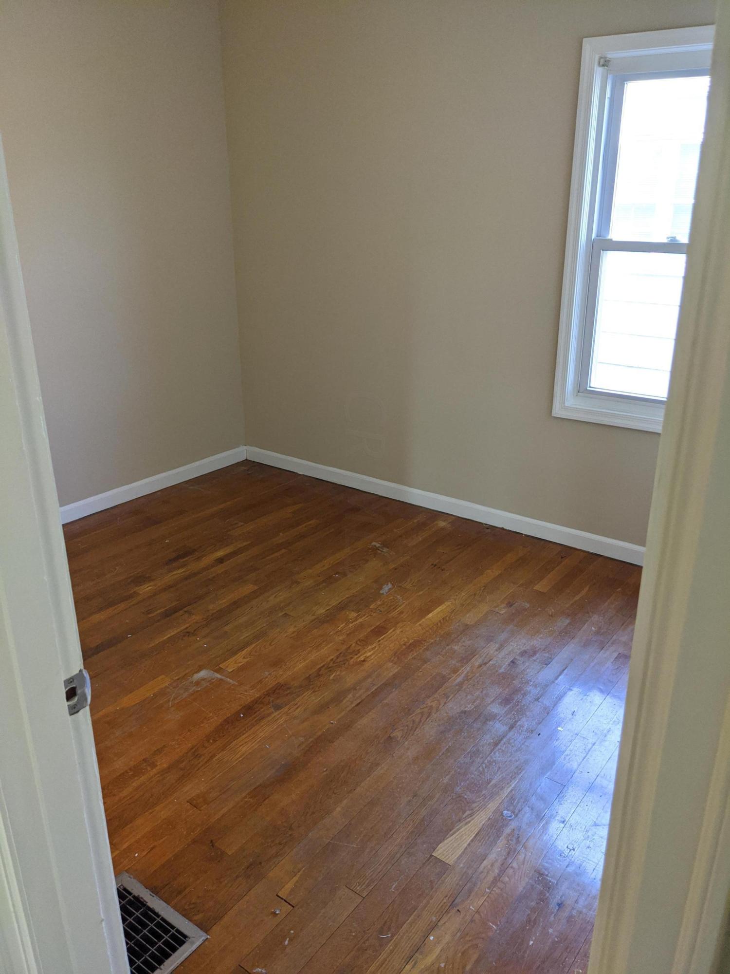 481 Demorest Road Columbus, OH 43204 - Photo 12 of 20 Gallery Image 12