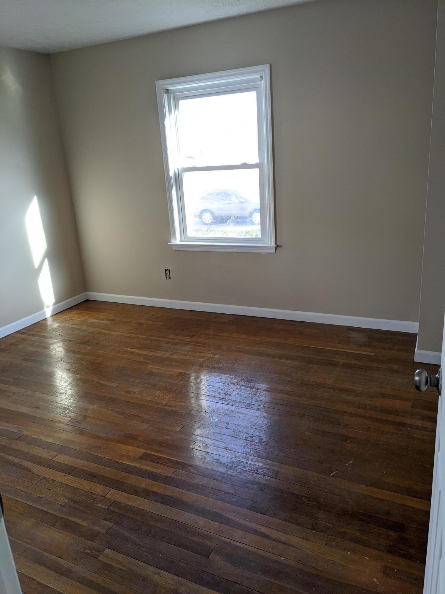 481 Demorest Road Columbus, OH 43204 - Photo 13 of 20 Gallery Image 13