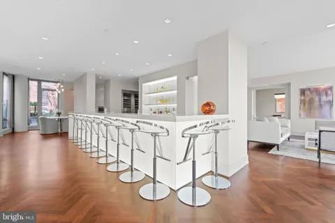 $4,000,000 | 3150 South Street Northwest, Unit 1A, Washington, DC 20007