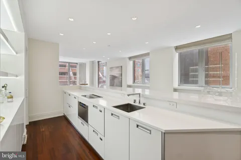 $4,000,000 | 3150 South Street Northwest, Unit 1A, Washington, DC 20007