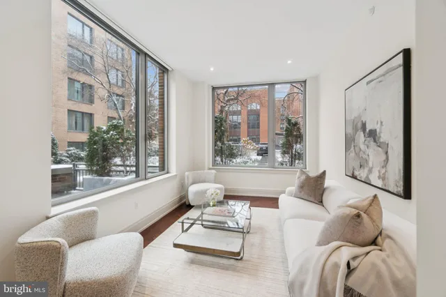 $4,000,000 | 3150 South Street Northwest, Unit 1A, Washington, DC 20007