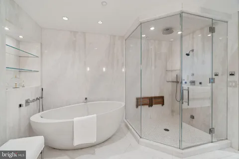 $4,000,000 | 3150 South Street Northwest, Unit 1A, Washington, DC 20007