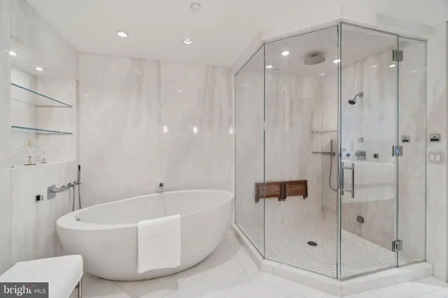 $4,000,000 | 3150 South Street Northwest, Unit 1A, Washington, DC 20007