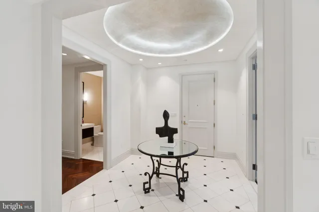 $4,000,000 | 3150 South Street Northwest, Unit 1A, Washington, DC 20007