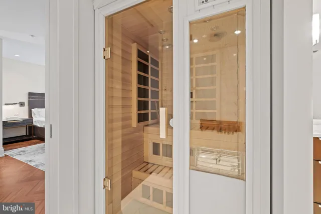 $4,000,000 | 3150 South Street Northwest, Unit 1A, Washington, DC 20007